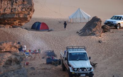 4x4 et Jeep dans le Sahara algérien